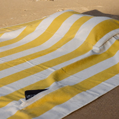 Naluu - Premium All-in-One Beach Towel