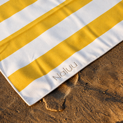 Naluu - Premium All-in-One Beach Towel